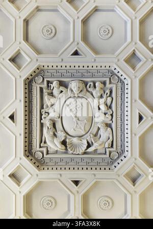 View from bottom to top of the stucco ceiling of the ballroom with Bremen key in the New Bremen Town Hall, UNESCO World Heritage Site, Free Hanseatic Stock Photo