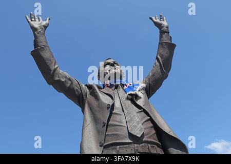 Walter Smith statue outside Ibrox Stadium, home of Rangers FC Stock Photo