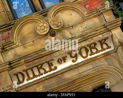 Architectural detail on the closed Duke of York pub at 89 Church Street, Eccles, Salford, Greater Manchester, August 2026. Stock Photo