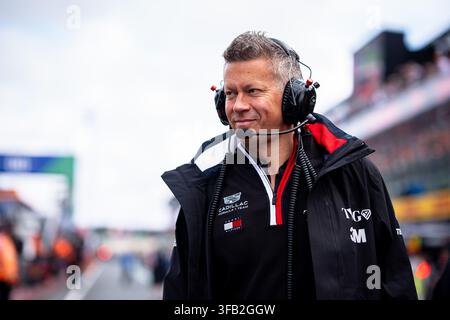 Marcin Budkowski In The Pit Lane Before The Sprint Of The Formula 1 marcin-budkowski-in-the-pit-lane-before-the-sprint-of-the-formula-1