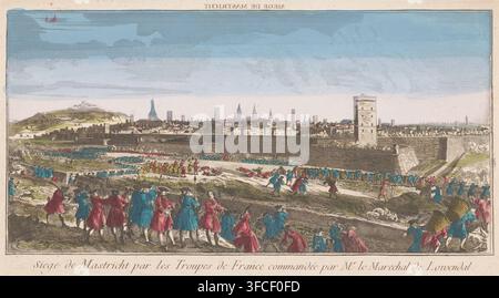 Siege de Mastricht, View of the siege of Maastricht by the French in 1748, print, optical print, publisher: anonymous, 1748 - 1799, printmaker, paint (coating), paper, watercolor (paint), etching, brush, colored etching, height 234 mm x width 425 mm, attack, siege, Capture of Maastricht (1748), Maastricht, Period, 1748., A wide landscape view showing a fortified city behind high stone walls with a tall square tower rising above the ramparts on the right; the city skyline includes a variety of spired and domed buildings and clustered low rooftops stretching across the middle ground. In the fore Stock Photo