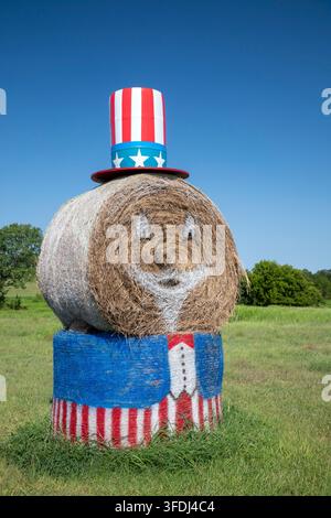 Bowlegs, Oklahoma - Hay bales decorated as Uncle Sam at the T-Bar Ranch on the Seminole Nation. Stock Photo