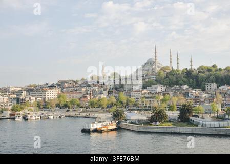 Istanbul, Turkey, May 02, 2023: View of the mosque over the Bosphorus and Kadika in cloudy weather Stock Photo