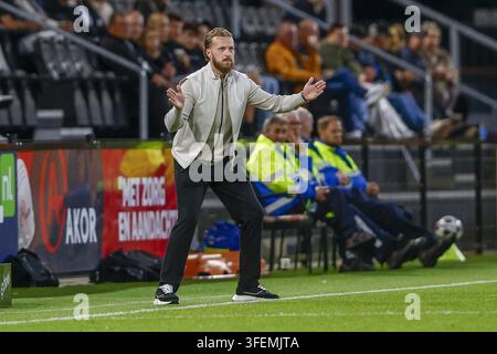 Interim Reviews Example ALMELO , 04-09-2026 , Asito Stadium , season 2026 / 2027 , Dutch Keuken ...