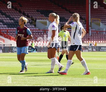 Pulpble LONDON, ENGLAND - 06 September 2026: As the curtains drew at the Big ...