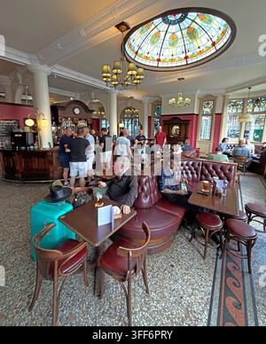 Interior of the York Tap at York railway station, an ornate former Edwardian tea room now known for cask and craft beer. Stock Photo
