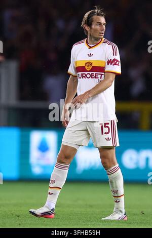 Marten de Roon of AS Roma looks on during the Serie A match between ...