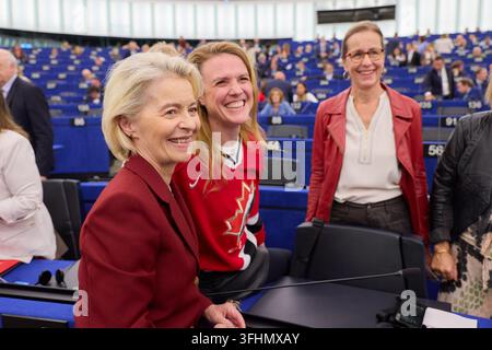 Greens/EFA group leader Terry Reintke (C) poses with European Commission President Ursula von der Leyen (L) at the European Parliament in Strasbourg, eastern France, on Thursday, September 17, 2026, during a visit in which he welcomed a proposal by European Commission President Ursula von der Leyen for Canada to become the European Union's first "associate member. On the same day, Carney rejected threats made by U.S. President Donald Trump over Ottawa's efforts to strengthen its ties with the European Union. Photo by European Union/UPI Stock Photo