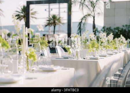 Elegant outdoor wedding reception table setting Stock Photo