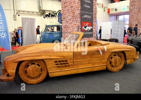 Frankfurt am Main, Germany 09.21.2019: Wooden copy of the retro car Mercedes-Benz 190SL Stock Photo
