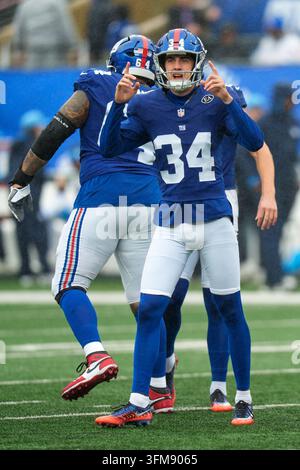 New York Giants kicker Dominic Zvada (34) kicks a field goal against ...