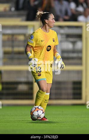 Cata Coll withdraws from Spain squad due to quadriceps discomfort Cata Coll withdraws from Spain squad due to quadriceps discomfort