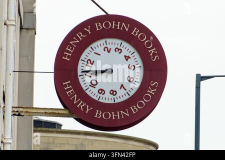 Henry Bohn Books projecting shop sign at the second-hand bookshop on London Road, Liverpool. UK Stock Photo