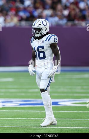 Indianapolis Colts wide receiver Ashton Dulin runs up the field during ...