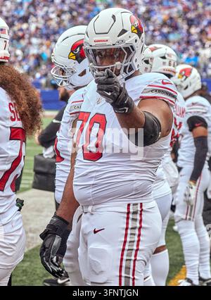 Arizona Cardinals offensive linemen Paris Johnson, Jr (70) against the ...