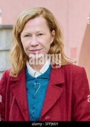 Event Model Example Vienna, Austria. 06th Oct, 2026. Photo shoot for the filming of “Im ...