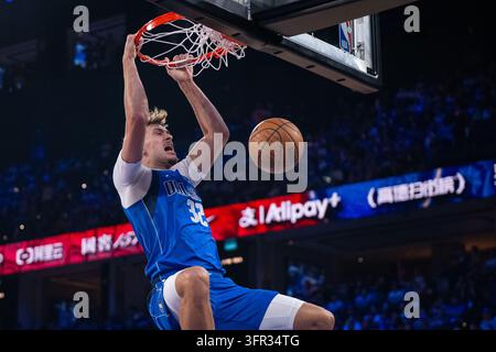 Sheppard Houston Rockets Macao, China. 9th Oct, 2026. Reed Sheppard (C) of Houston Rockets goes ...