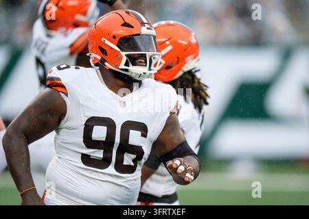 Cleveland Collins Cleveland Browns defensive tackle Maliek Collins arrives at Nissan ...