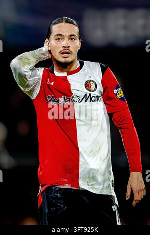 ROTTERDAM - Feyenoord forward Anis Hadj Moussa, Como defender Kaiki ...