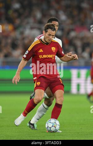 Marten de Roon of Roma seen in action during the match of Uefa ...