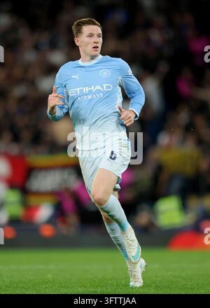 Elliot Anderson of Manchester City running during the UEFA Champions ...