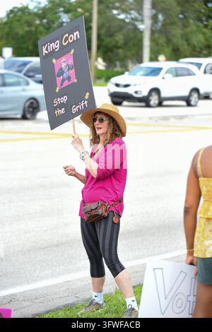 No Kings protests take place on Okeechobee Blvd in West Palm Beach ...