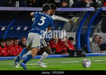 Alex Valle (Como 1907) during the UEFA Champions League, League phase ...