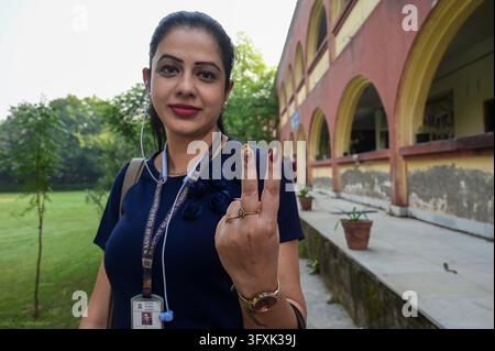 Constituency Example NOIDA, INDIA - OCTOBER 23: Eligible electors casting their votes during ...