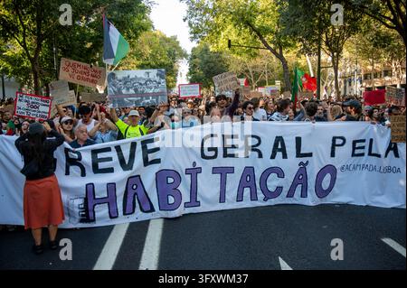 Set Credit Limit Example October 24, 2026, Lisbon, Portugal: Demonstrators gather at Rossio ...