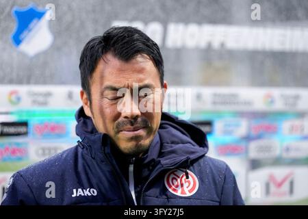 Takashi Yamashita (Trainer [coach], Cheftrainer, Mainz), Freisteller ...