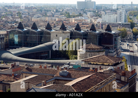 the unusual roof line of the High Court of Justiciary,  Bordeaux Gironde Aquitaine France Stock Photo