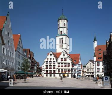 Marktplatz mit Pfarrkirche St. Martin, Neues Rathaus, Oberschwaben, Baden-Wuerttemberg Stock Photo