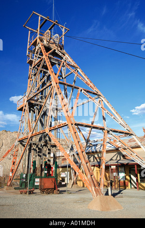 Mine shaft and buildings on top of the Line of Lode, Broken Hill, Barrier Range, New South Wales, Australia Stock Photo