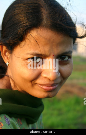 RSC0226 Smiling Indian woman Uma Bombay now Mumbai Maharastra India Model released number 542 Stock Photo