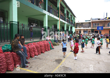 GUATEMALA PANAJACHEL Guatemalan school children practice for Independence Day Stock Photo