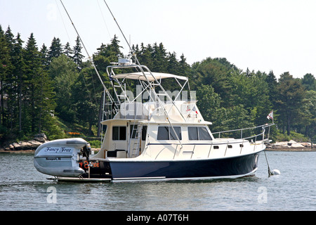 Motor Yacht FANCY FREE on a mooring at Sawyers Island, Boothbay, Maine Stock Photo
