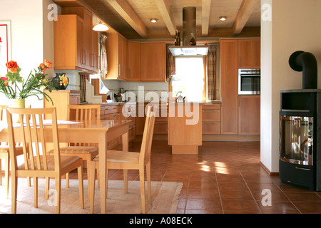 Einfamilienhaus Innen Esszimmer Single Family Home Inside Dining Stock Photo Alamy