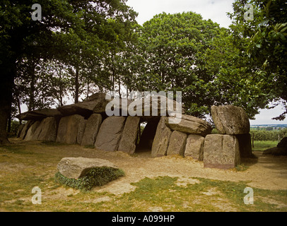 La Roche aux Fees exposed burial chamber outside Esse in Northern Brittany Loire type Dolmen sometimes known as Fairies Rocks Stock Photo