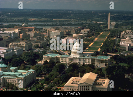 Aerial view of Washington DC with U Capitol and Mall in center photo JP 2001 Stock Photo