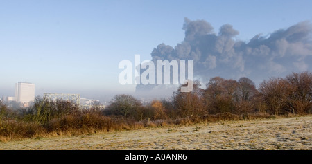 Smoke Ploom from Buncefield Oil Depot Fire Hemel Hempstead Hertfordshire Stock Photo