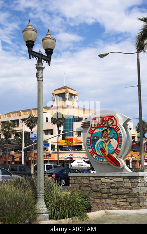 Ruby's Surf City Diner sign at Pier Plaza, Huntington Beach, California ...