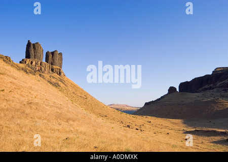 The Sisters rock formation at Wallula Gap on the Columbia River Washington USA Stock Photo