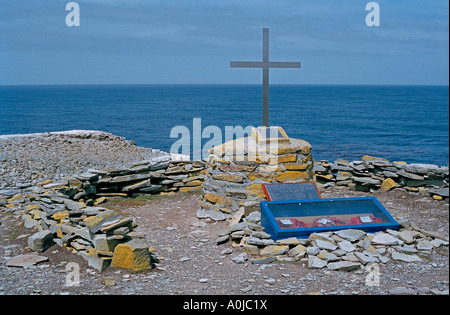 British HMS Sheffield Royal Navy ship Memorial, sunk on 4 May 1982 in the 1982 Falklands War Sea Lion Island, Falkland Islands, South Atlantic Stock Photo