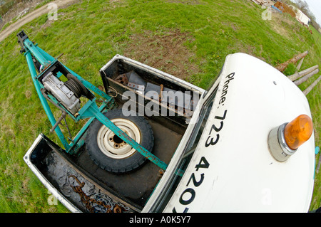 Pick up crane of 1958 2 0 Liter very original Diesel Land Rover Series 2 SWB 88 recovery truck with Harvey Frost crane Stock Photo