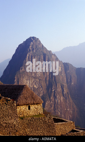 old house in Machu Picchu Stock Photo - Alamy