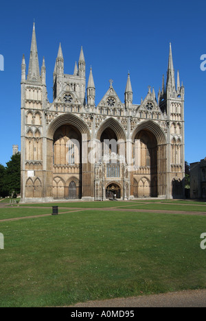 Peterborough cathedral and courtyard Cambridgeshire England uk Stock ...