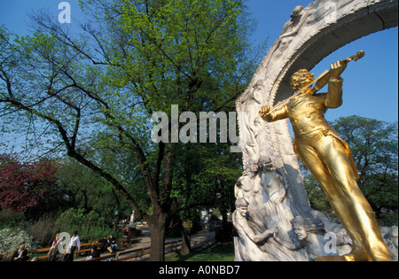 central park, statue of Johann Strauss Stock Photo