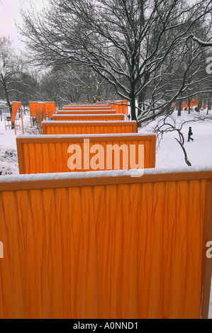 THE GATES, Art event by Christo and Jeanne Claude, CENTRAL PARK NEW YORK, February 2005 Stock Photo