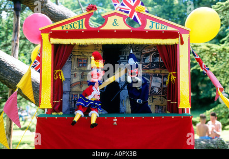 Punch and Judy Show booth puppet puppets Mr Punch policeman Stock Photo