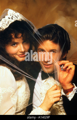 Alec Baldwin and Geena Davis / Beetlejuice / 1988 directed ...